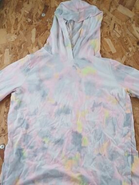 Xersion Pastel Tie-Dye Hoodie - Pink, Gray, Yellow
